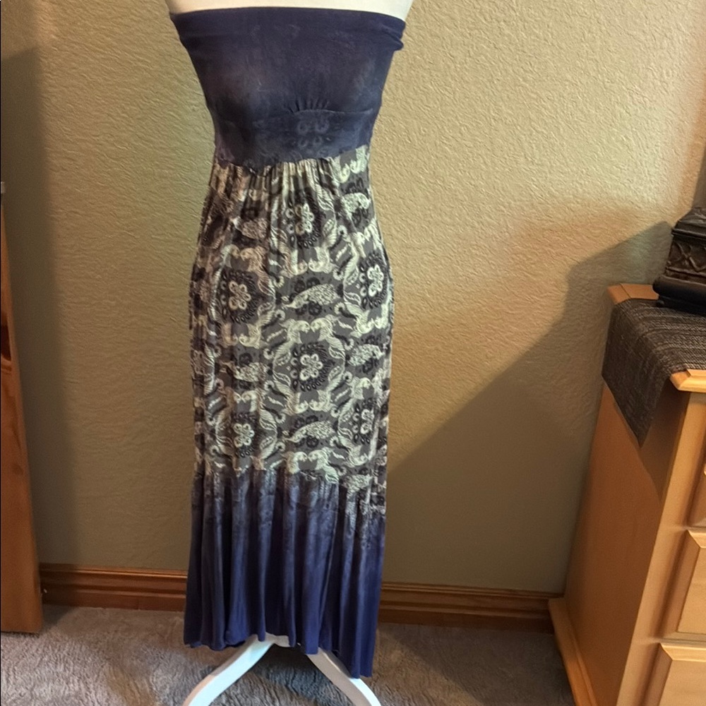 Boutique strapless high/low maxi dress.
